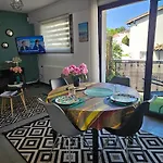 Apartamento De Charme , Royan, Proche Avec Balcon.