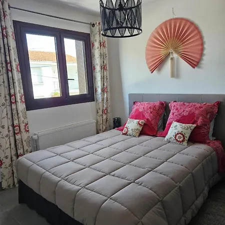 De Charme , Royan, Proche Avec Balcon. Apartamento *