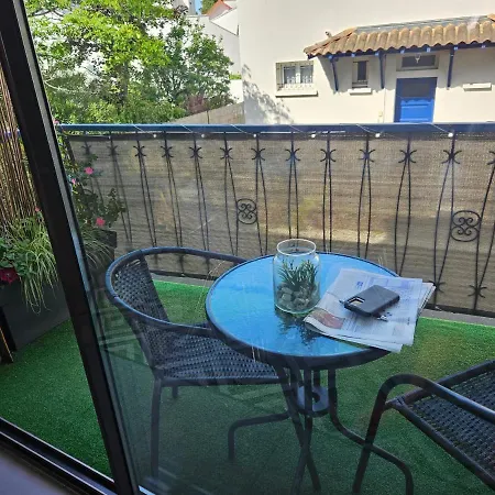 De Charme , Royan, Proche Avec Balcon. Апартаменты *