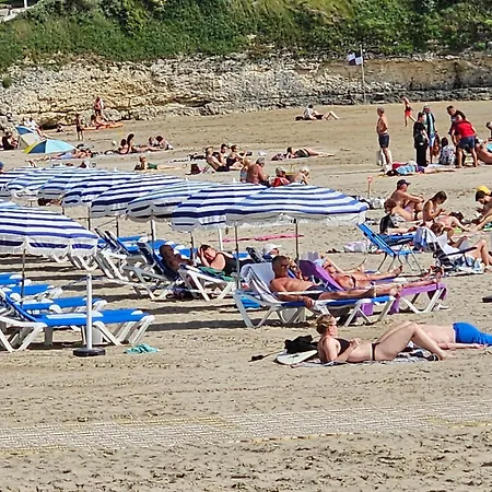 Апартаменты De Charme , Royan, Proche Avec Balcon. *